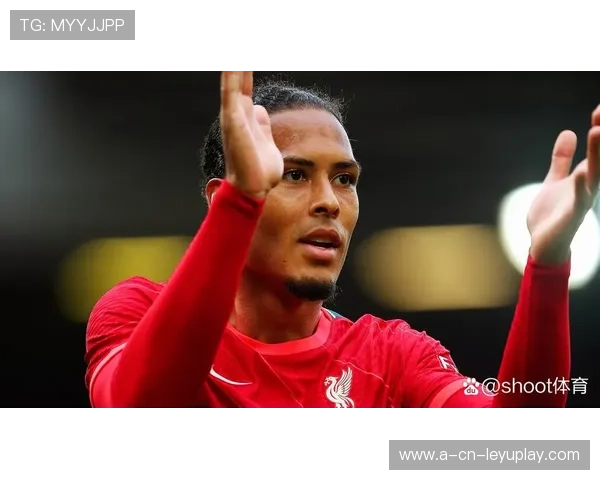 利物浦角球造成混乱,范迪克门前争顶建功